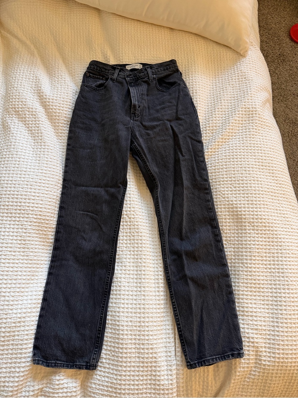 Abercrombie and Fitch 90’s Straight Ultra High Rise Black Jeans